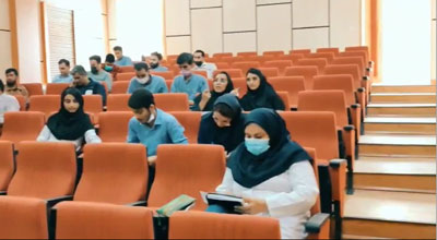 جلسه آموزشي كاركنان مركز پزشكي خاص شرق